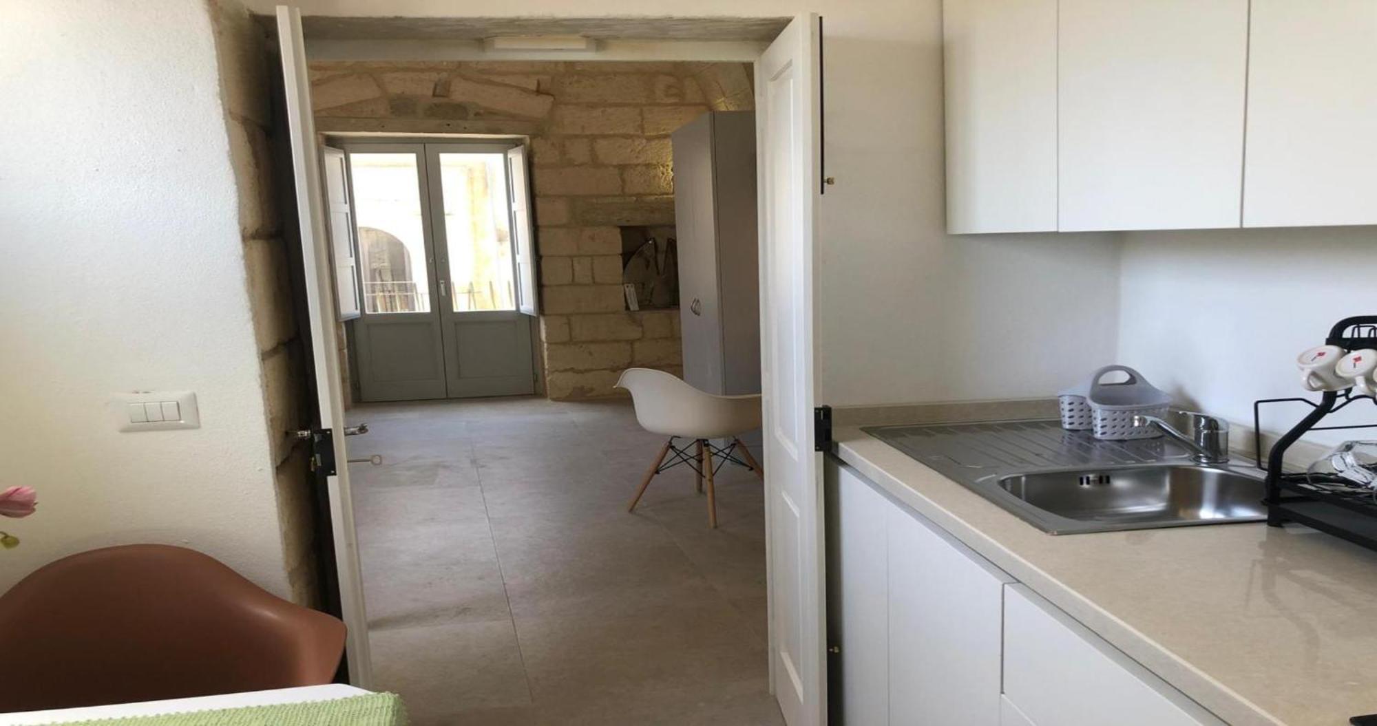 Odegos Monolocali Vico Sant'Antonio Villa Carpignano Salentino Bagian luar foto