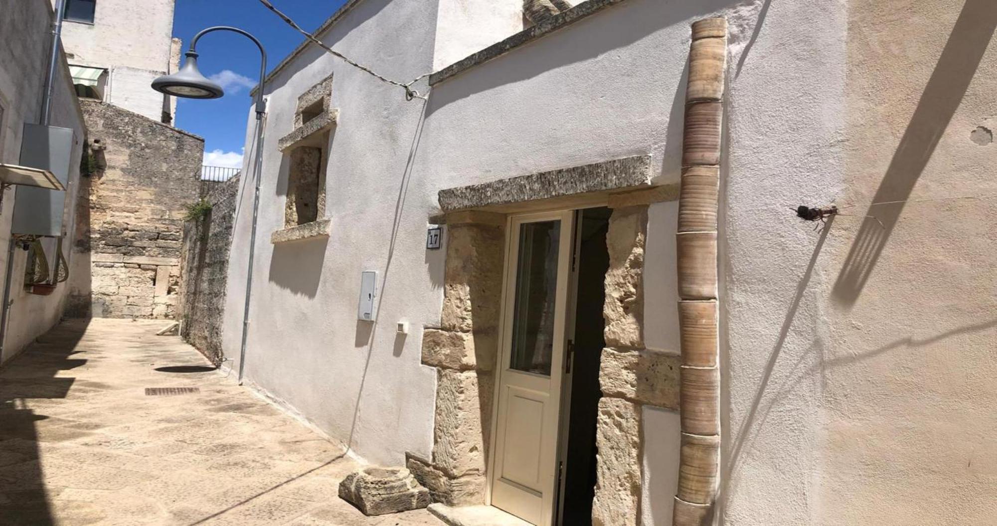Odegos Monolocali Vico Sant'Antonio Villa Carpignano Salentino Bagian luar foto