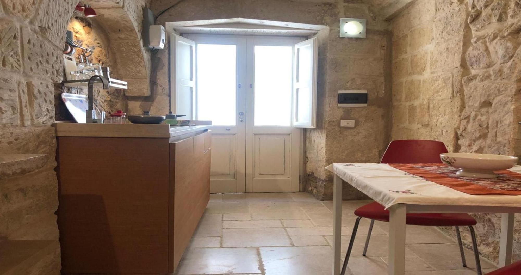 Odegos Monolocali Vico Sant'Antonio Villa Carpignano Salentino Bagian luar foto