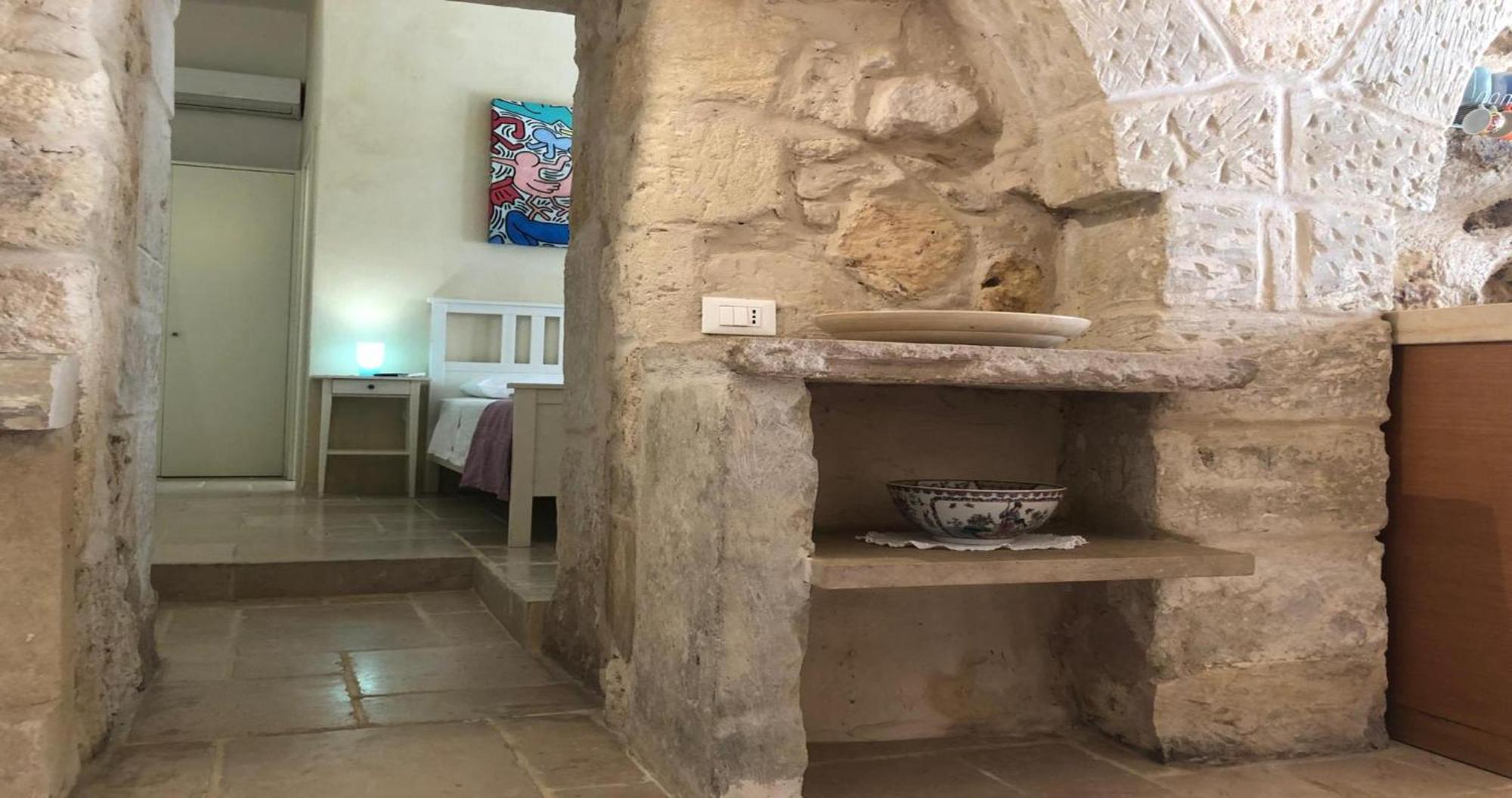 Odegos Monolocali Vico Sant'Antonio Villa Carpignano Salentino Bagian luar foto